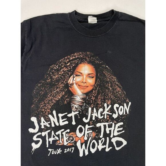 Janet Jackson State Of The World 2017 Graphic T-shirt Women Medium Black Music - Picture 2 of 6
